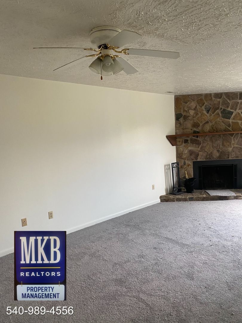 216 Dalewood Ave – photo 5