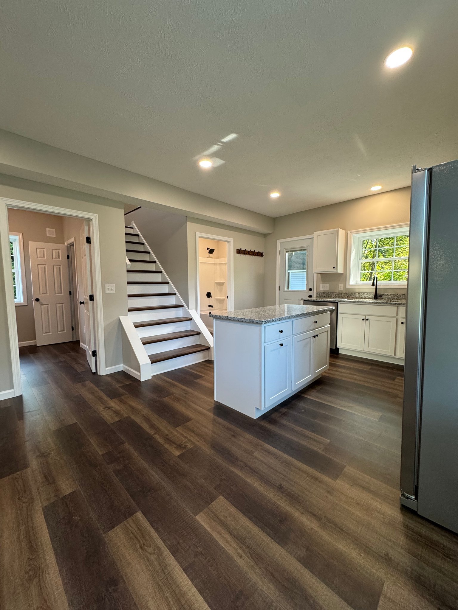 2 Center St – photo 4