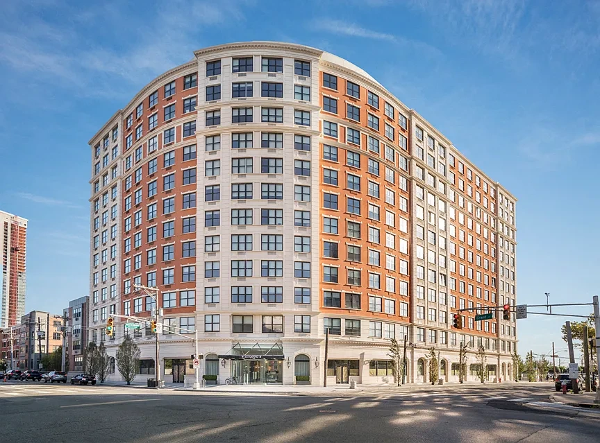 333 GRAND STREET – photo 3