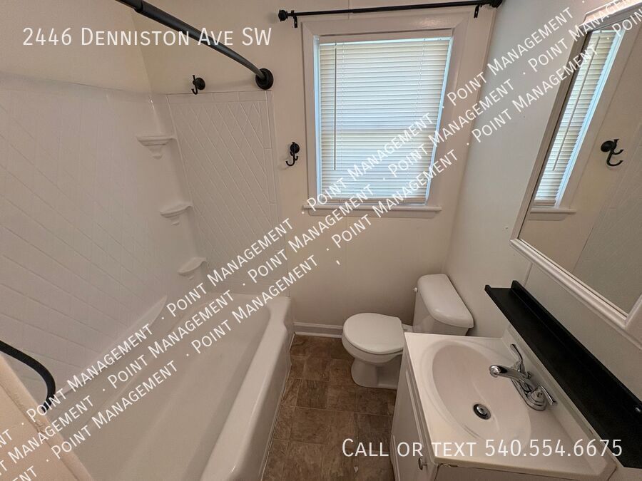 2446 Denniston Ave SW – photo 5