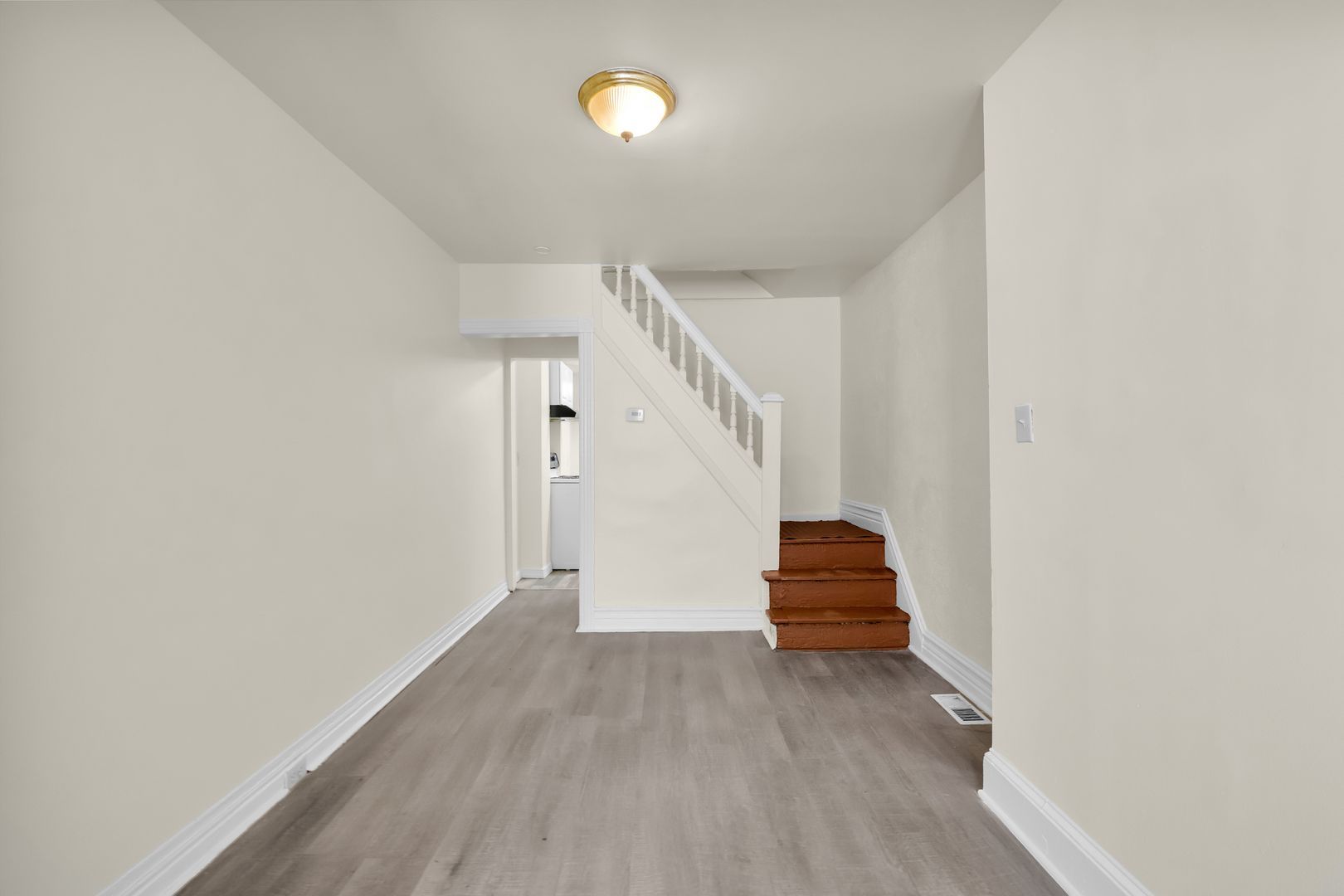 210 1/2 N Peach St – photo 3