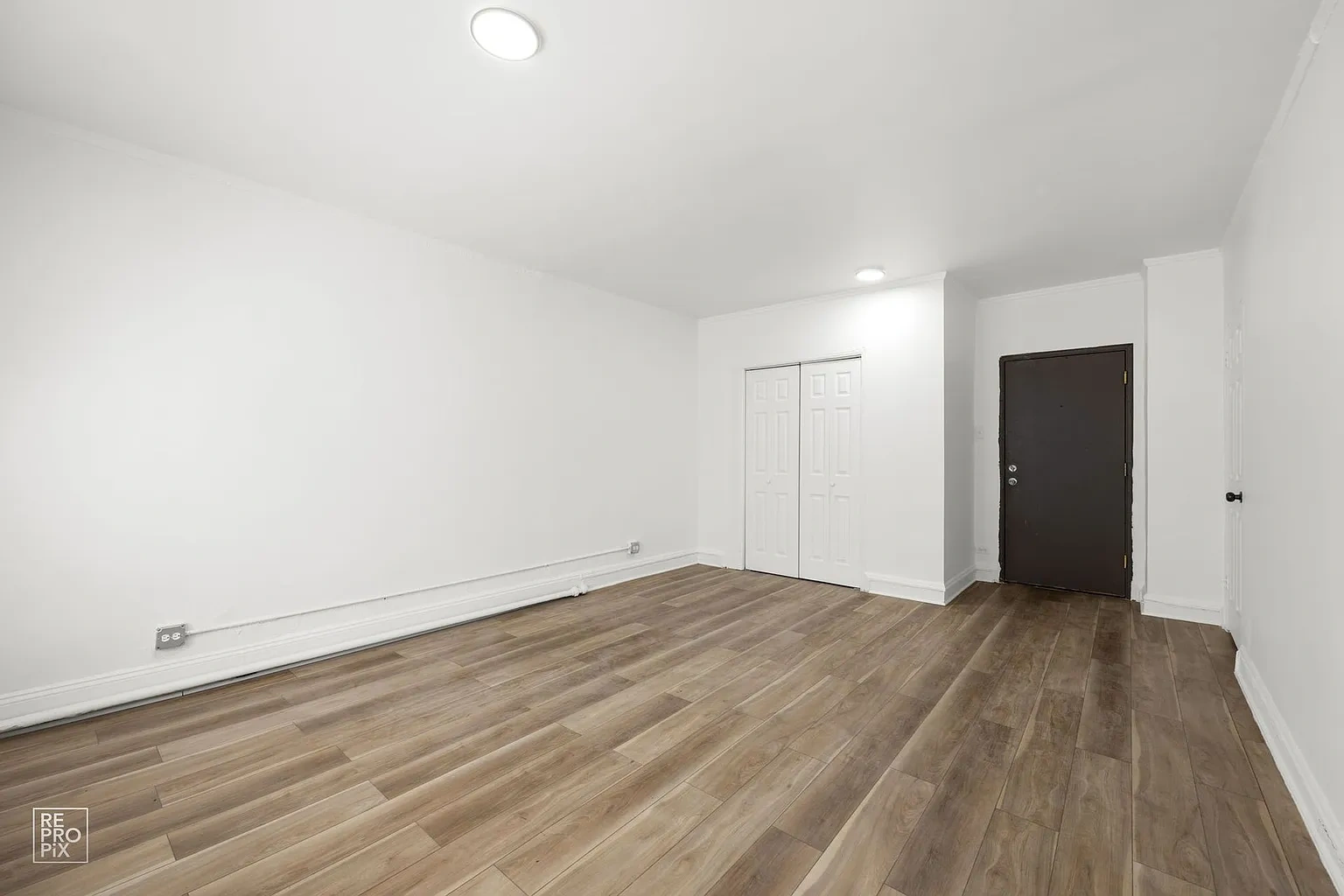 6751 S Jeffery – photo 3