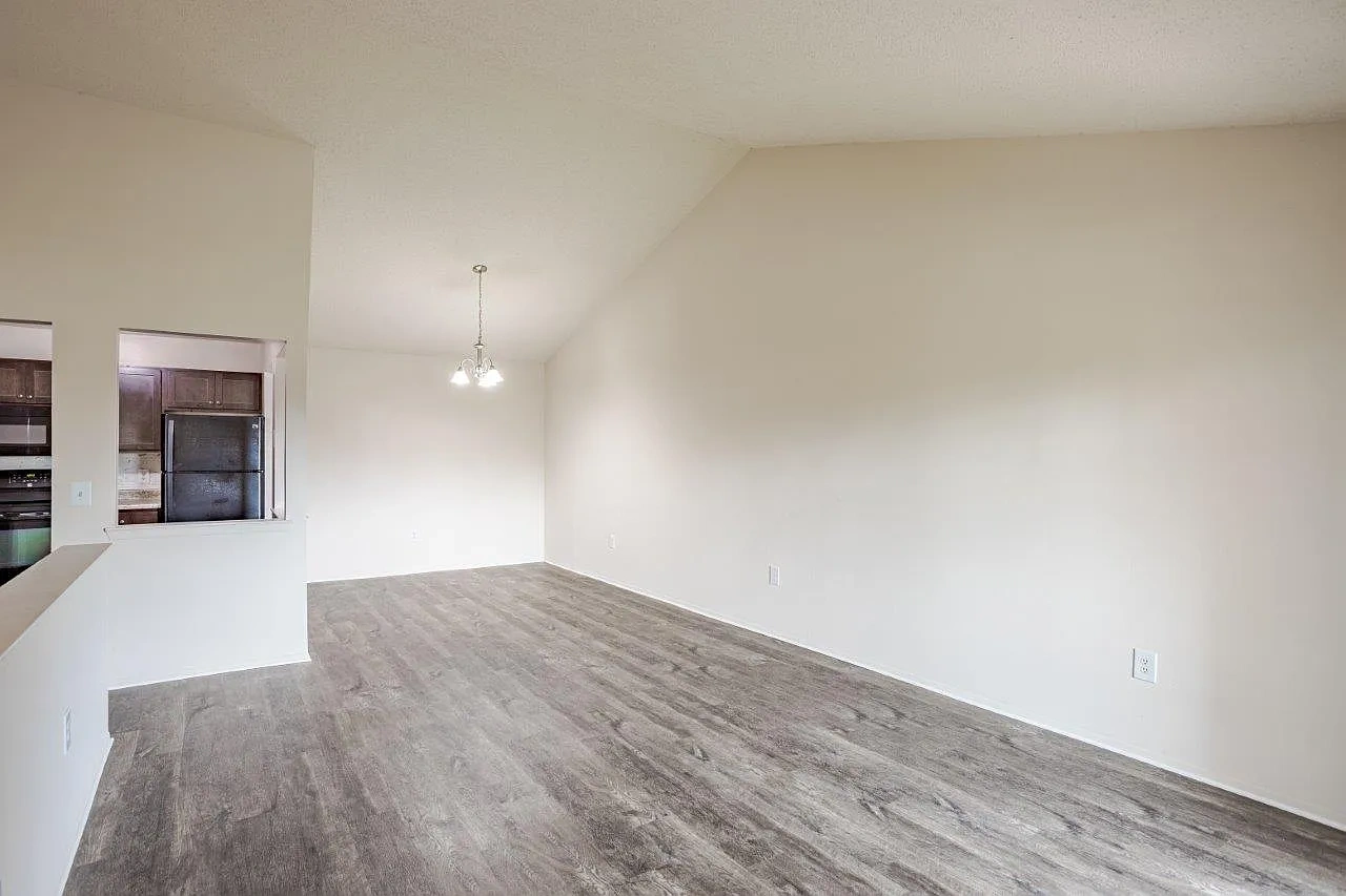Pavilion Court Apartment Homes – photo 4