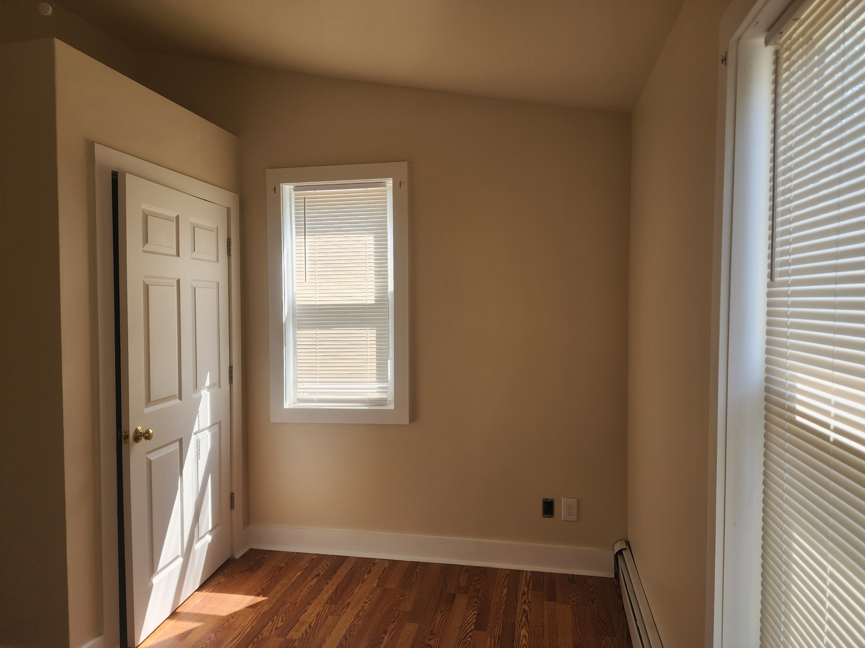 157 N Clinton St unit B – photo 2