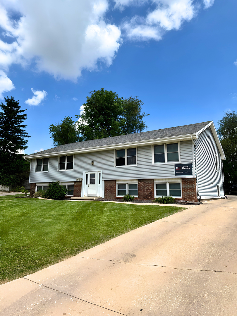 1500 Hancock Dr unit 2 – photo 1