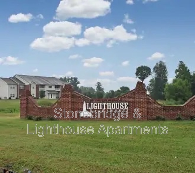 1104 Lighthouse Dr unit B 1 – photo 1