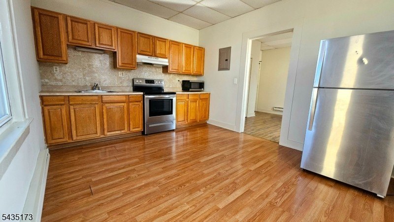 199 Main St #1 – photo 2