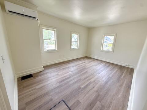 445 E Silver St unit 3 – photo 3