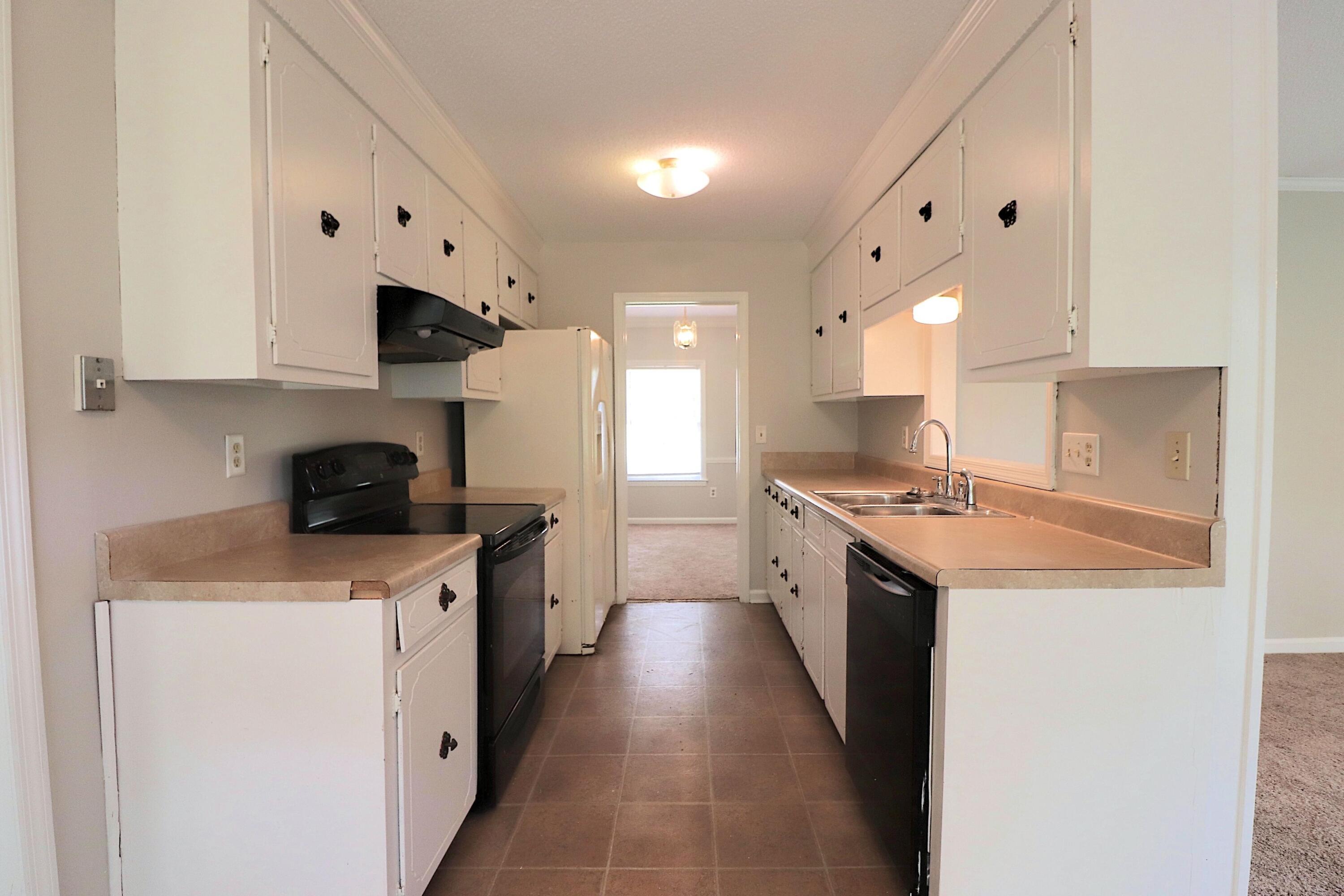 2395 Vistavia Rd – photo 5