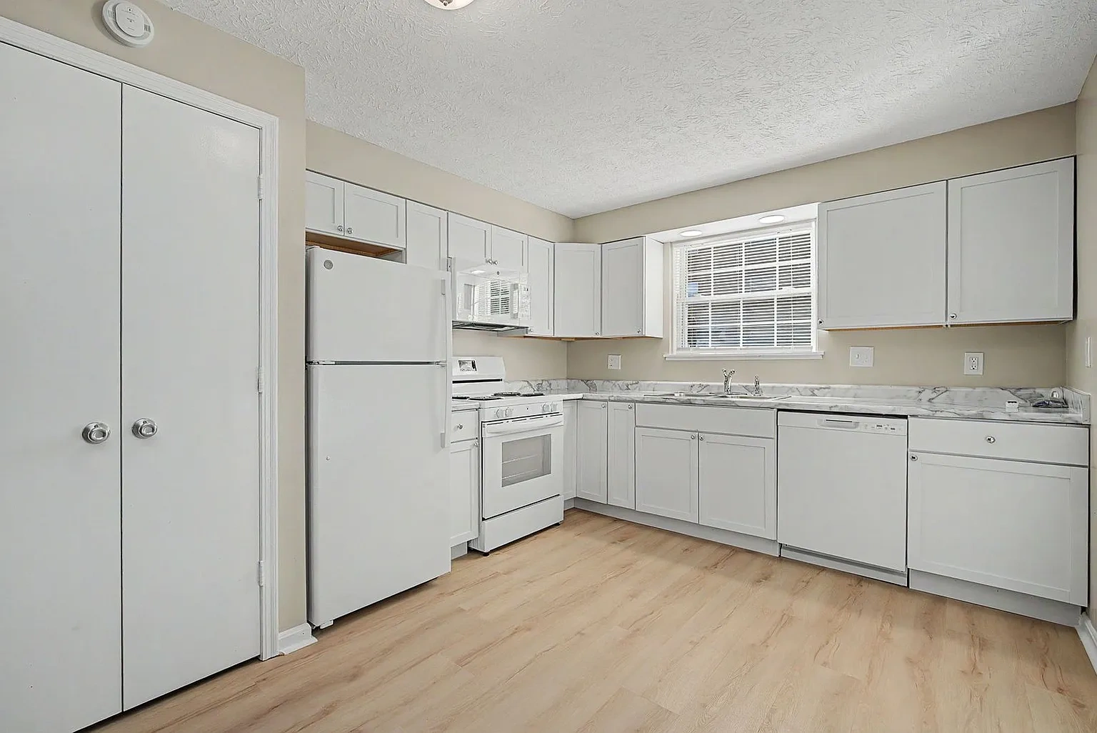 Summit Crossing Apartments – Floor plan