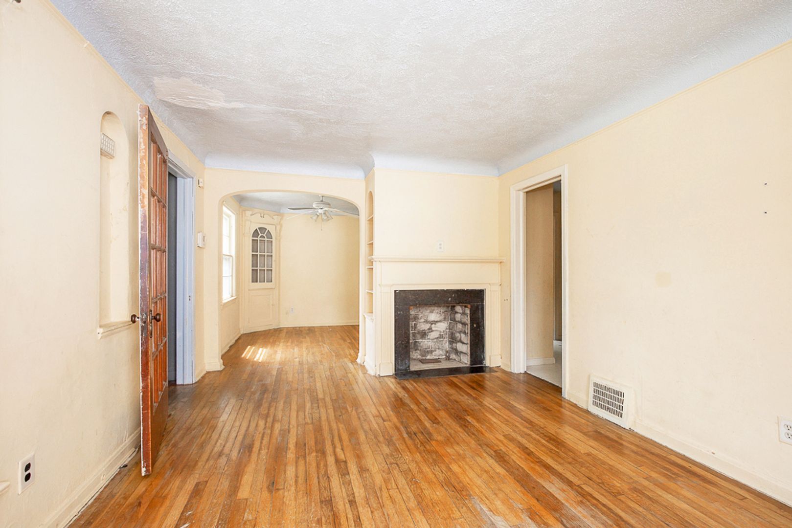 4352 Ingleside Rd – photo 4