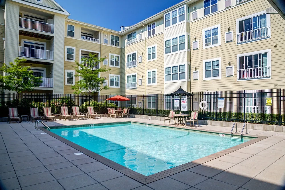 Parkside Commons Apartments – photo 2