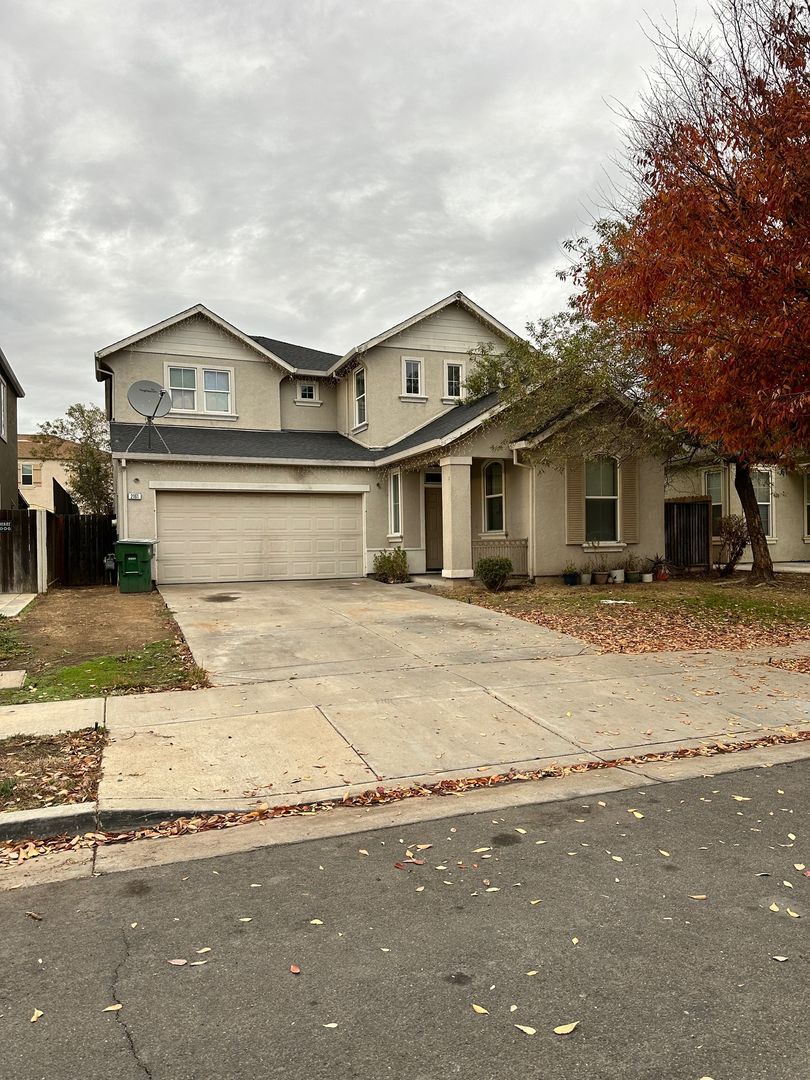 2161 Chapman Oak Dr – photo 1