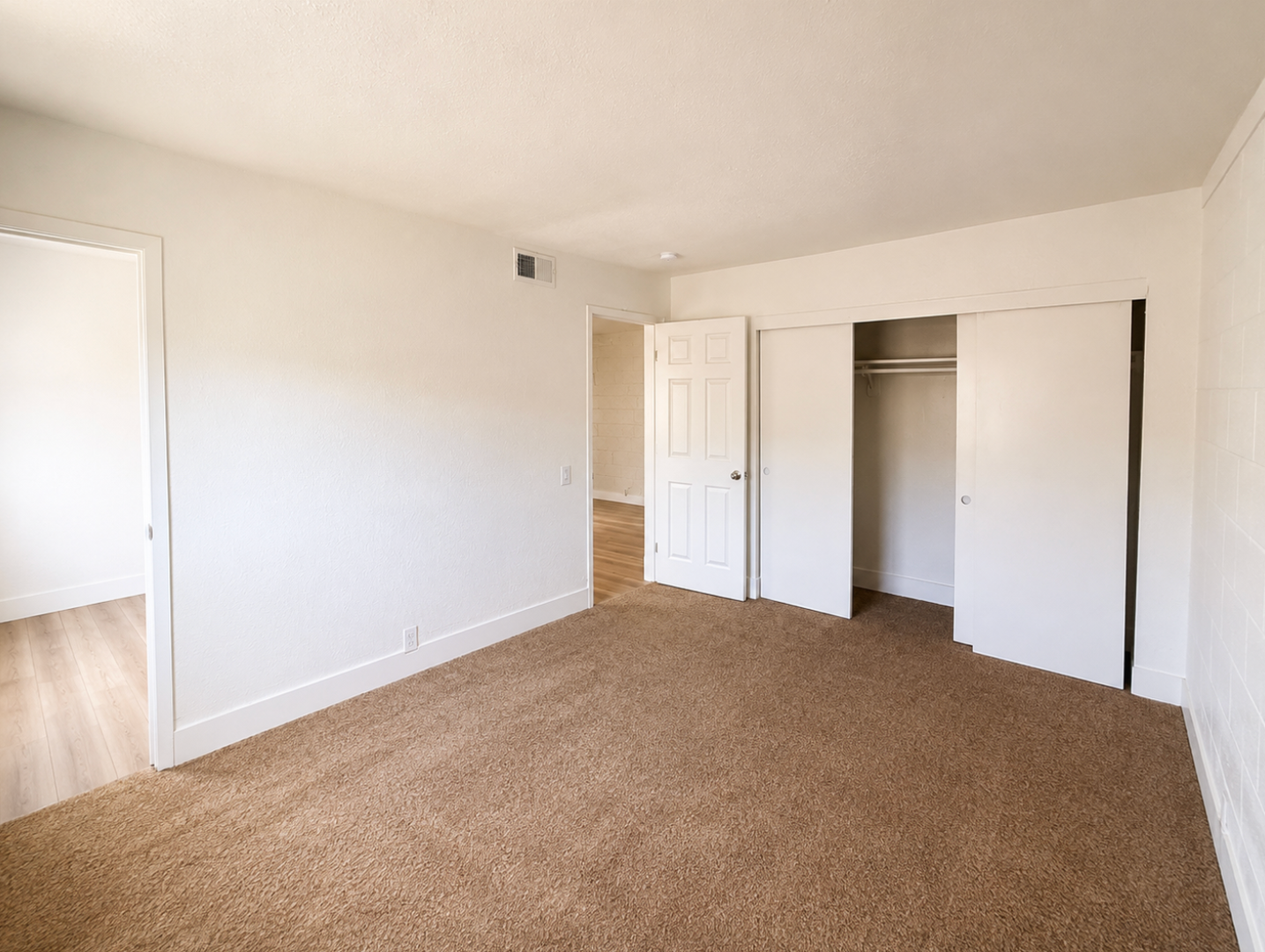 2901 E Elm Ave unit 3 – photo 5