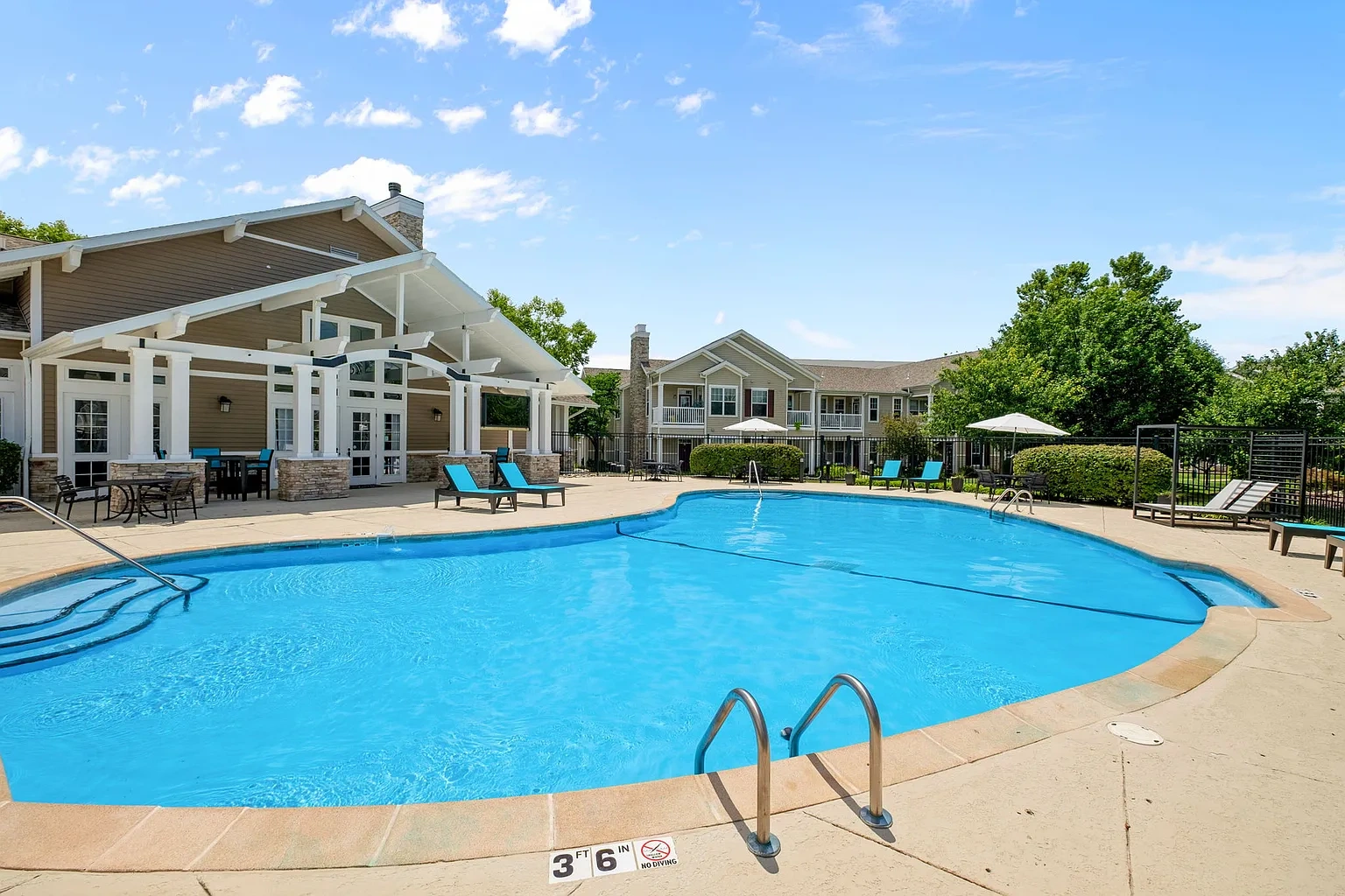 Parkway Lakeside – photo 5