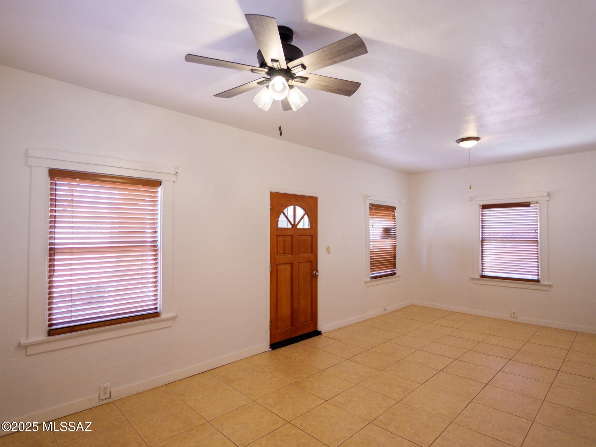 1315 N 2nd Ave – photo 2