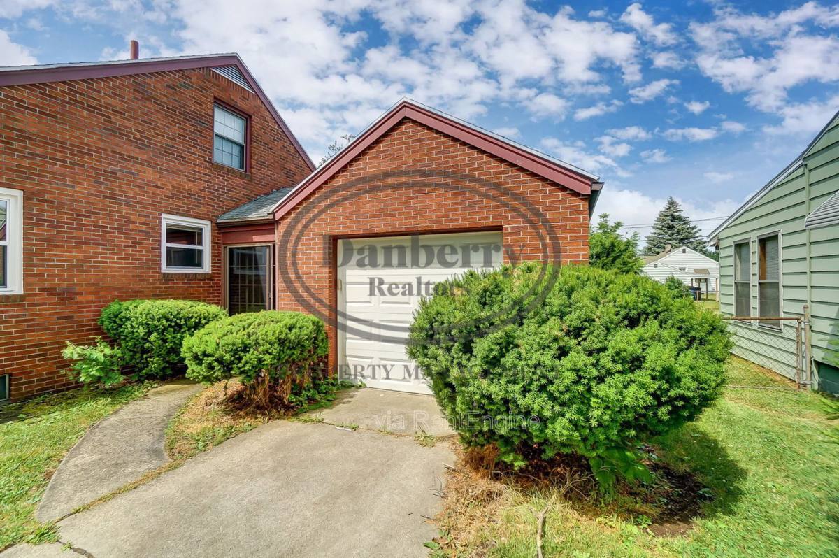347 Darrow Ave – photo 3