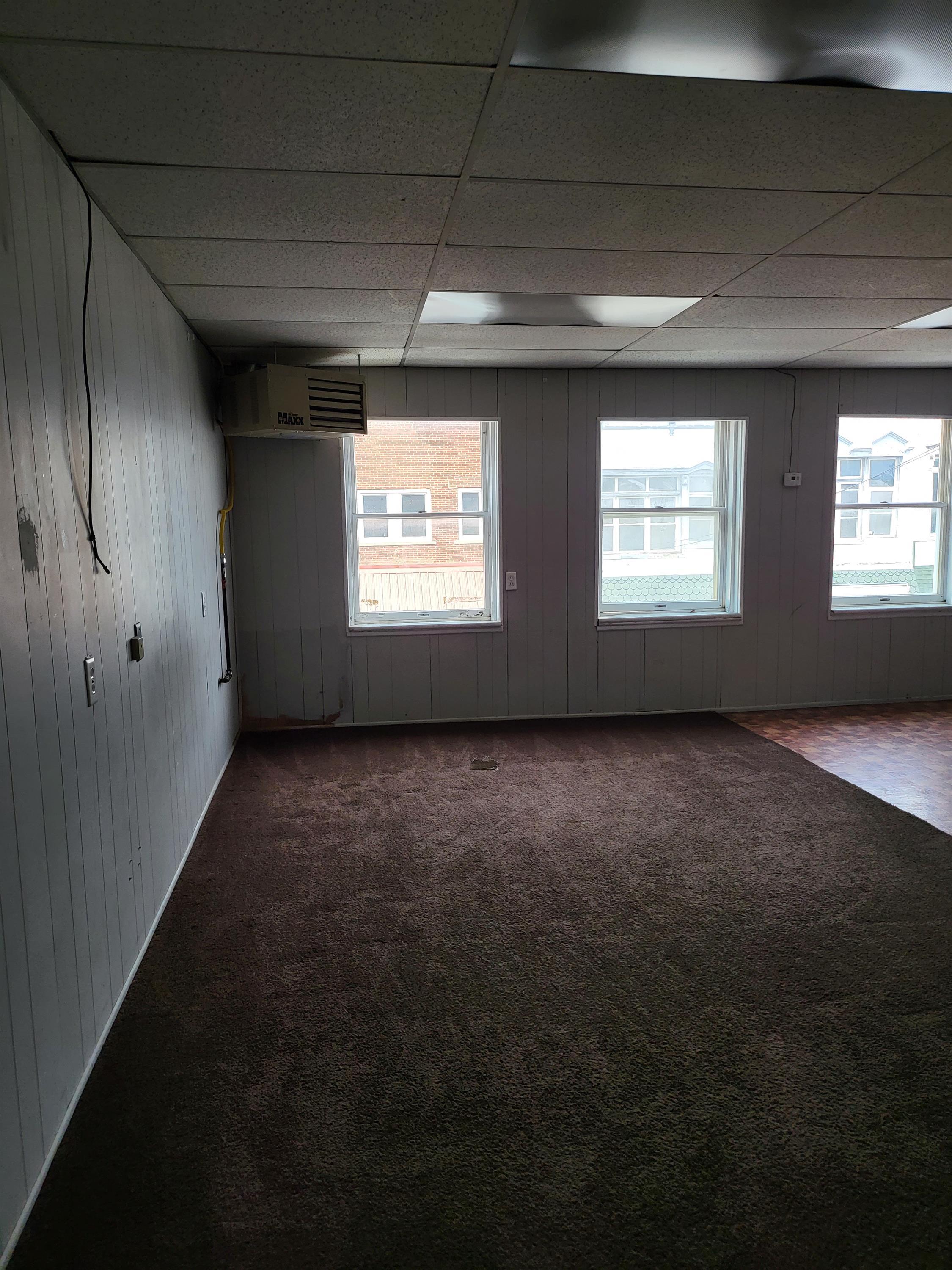102 1/2 N Main St unit 5 – photo 1