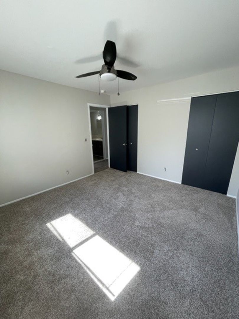 855 E Commerce St unit 857-B7 – photo 4