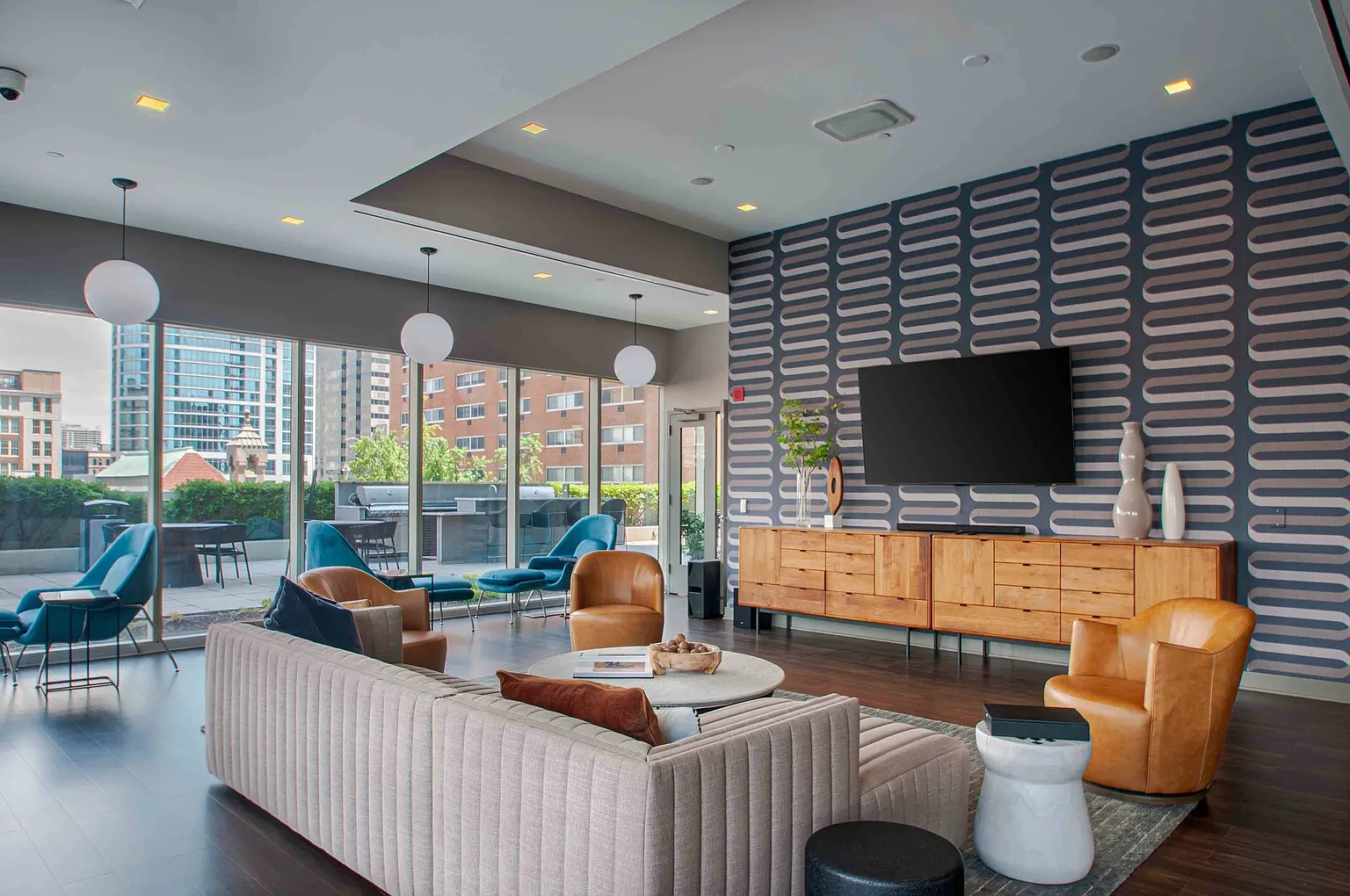 2116 Chestnut – photo 1