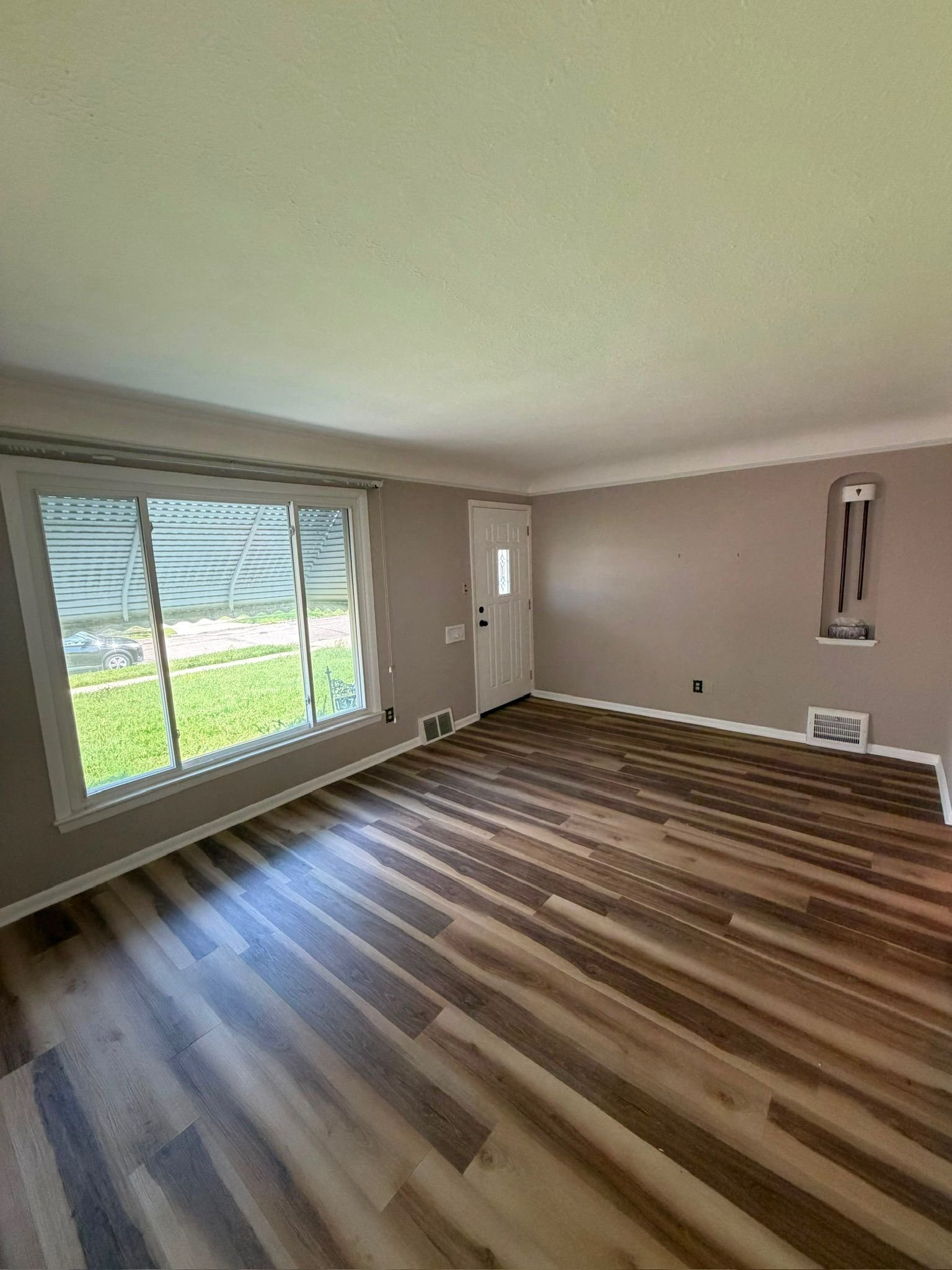 13708 Woodward Blvd – photo 3
