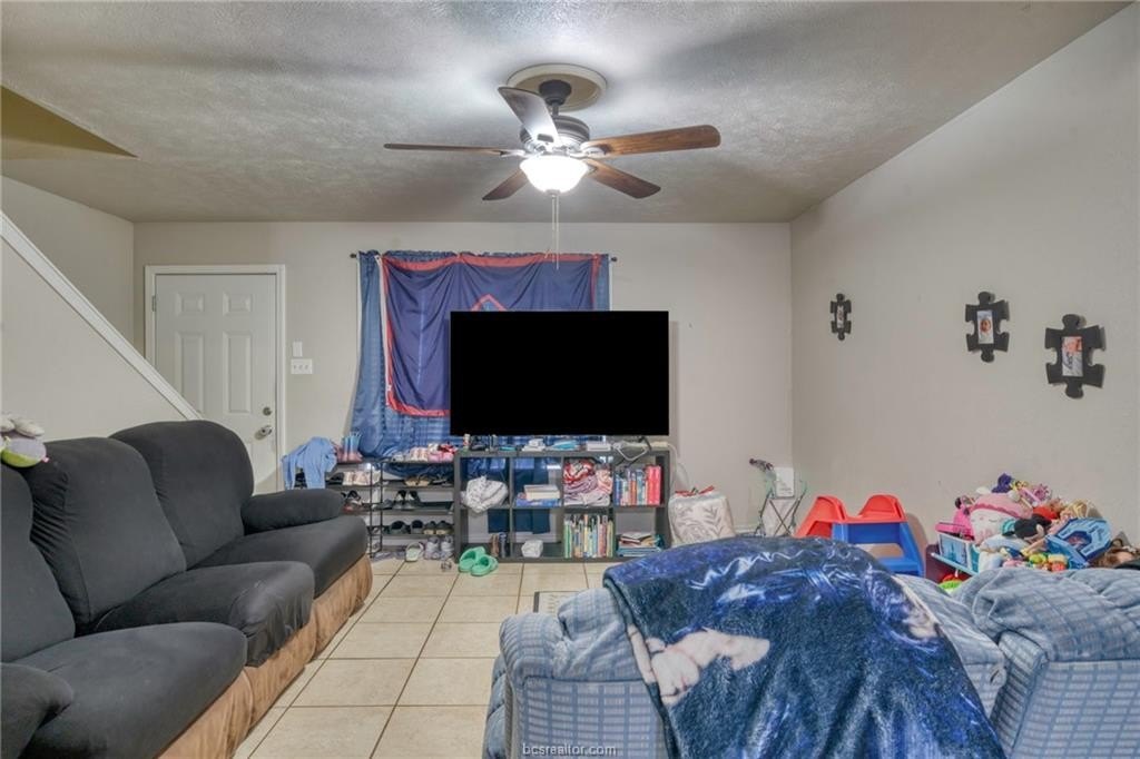 1908 Barak Ln #14 – photo 3