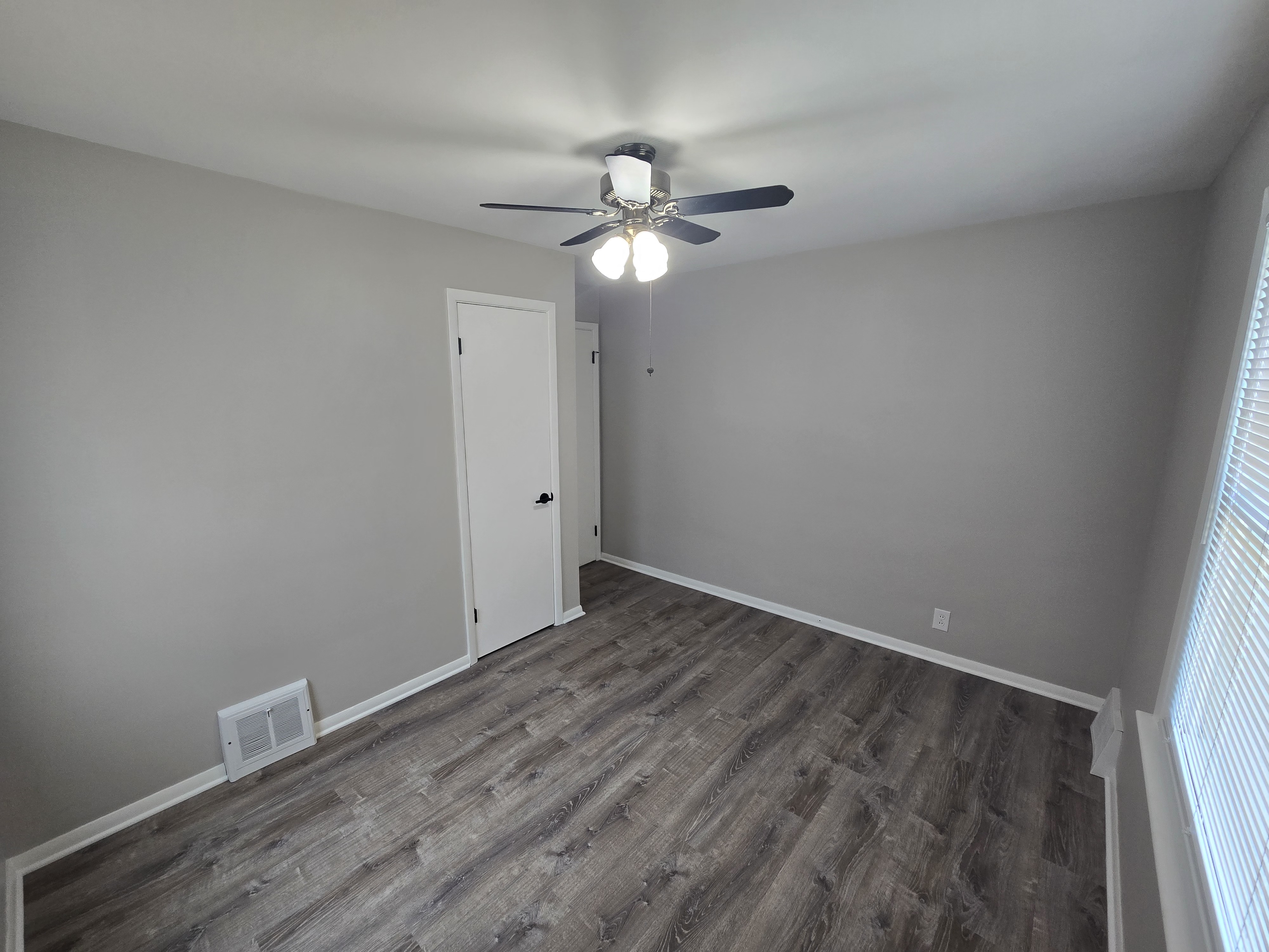 12328 Park Knoll Dr – photo 2