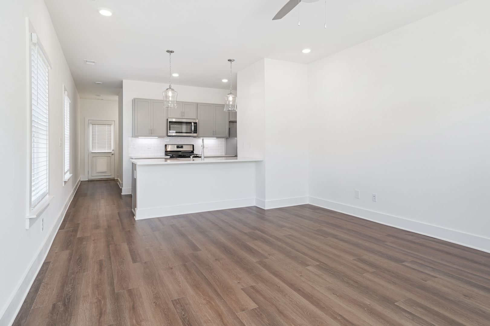 4246 Brevard Blvd – photo 5