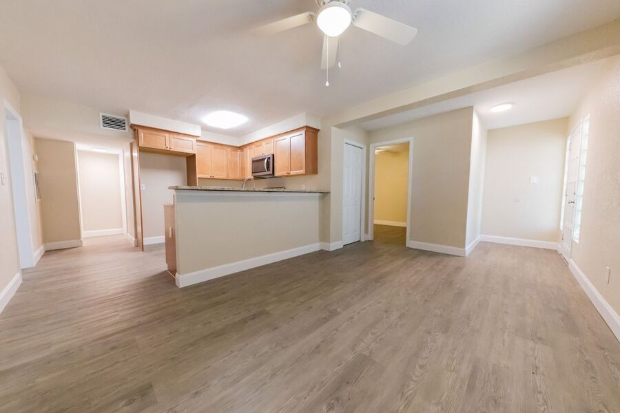 638 W Central Ave – photo 4