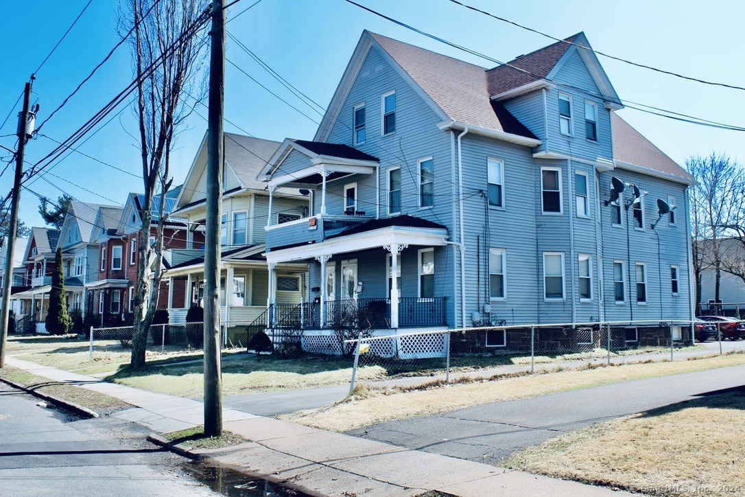 49-51 Brownell Ave unit 2nd – photo 2