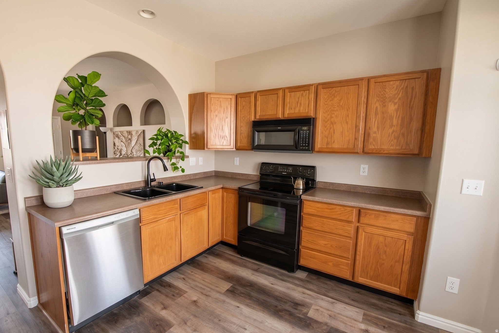 238 Caleb Dr – photo 3