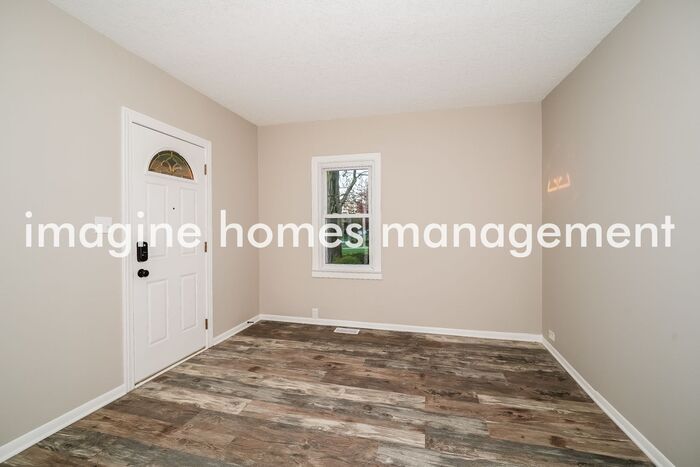 1608 Roselawn Rd – photo 5