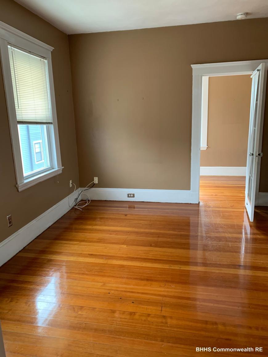 33 Murdock St – photo 4