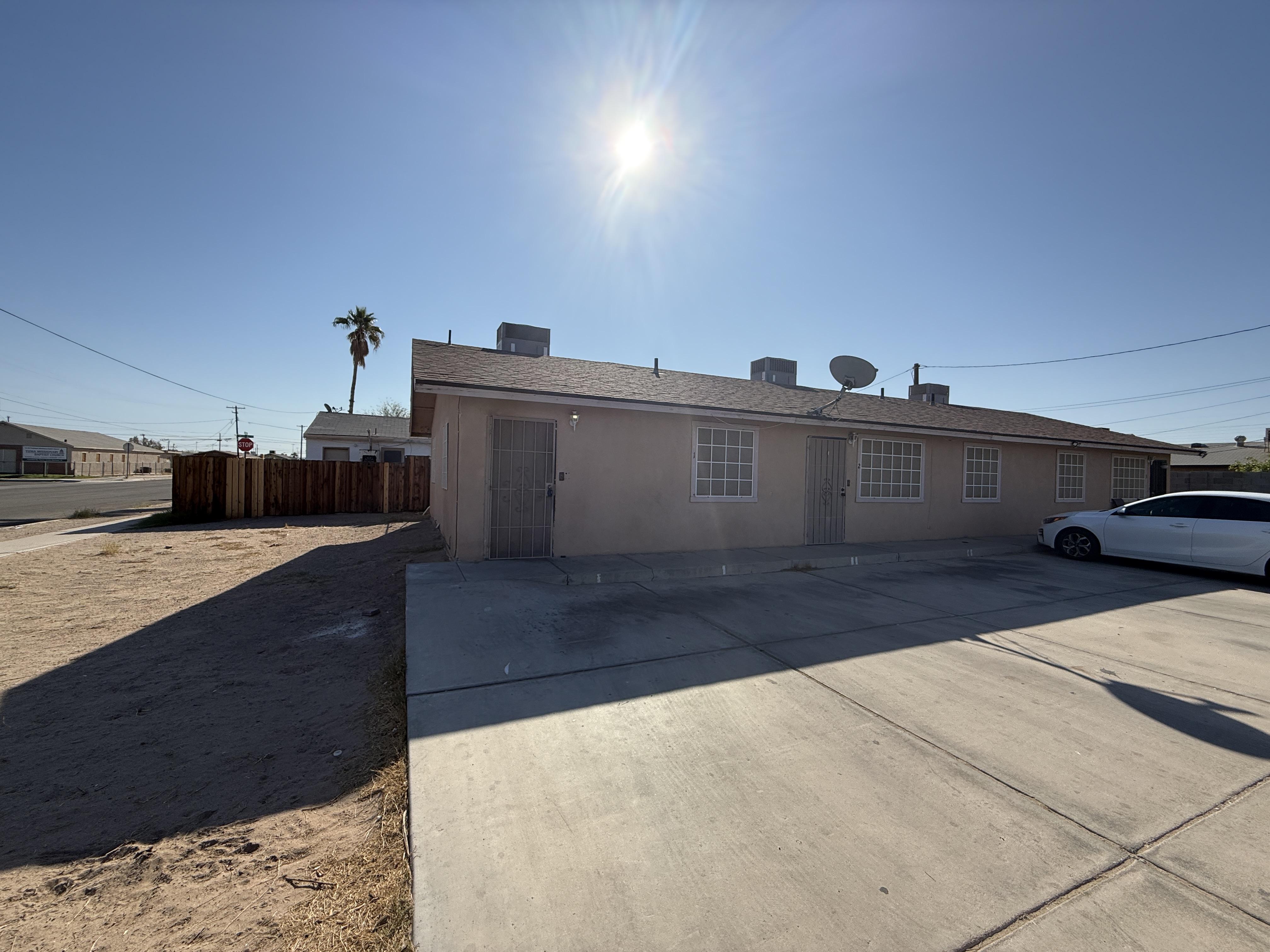 255 E 23rd St – photo 1