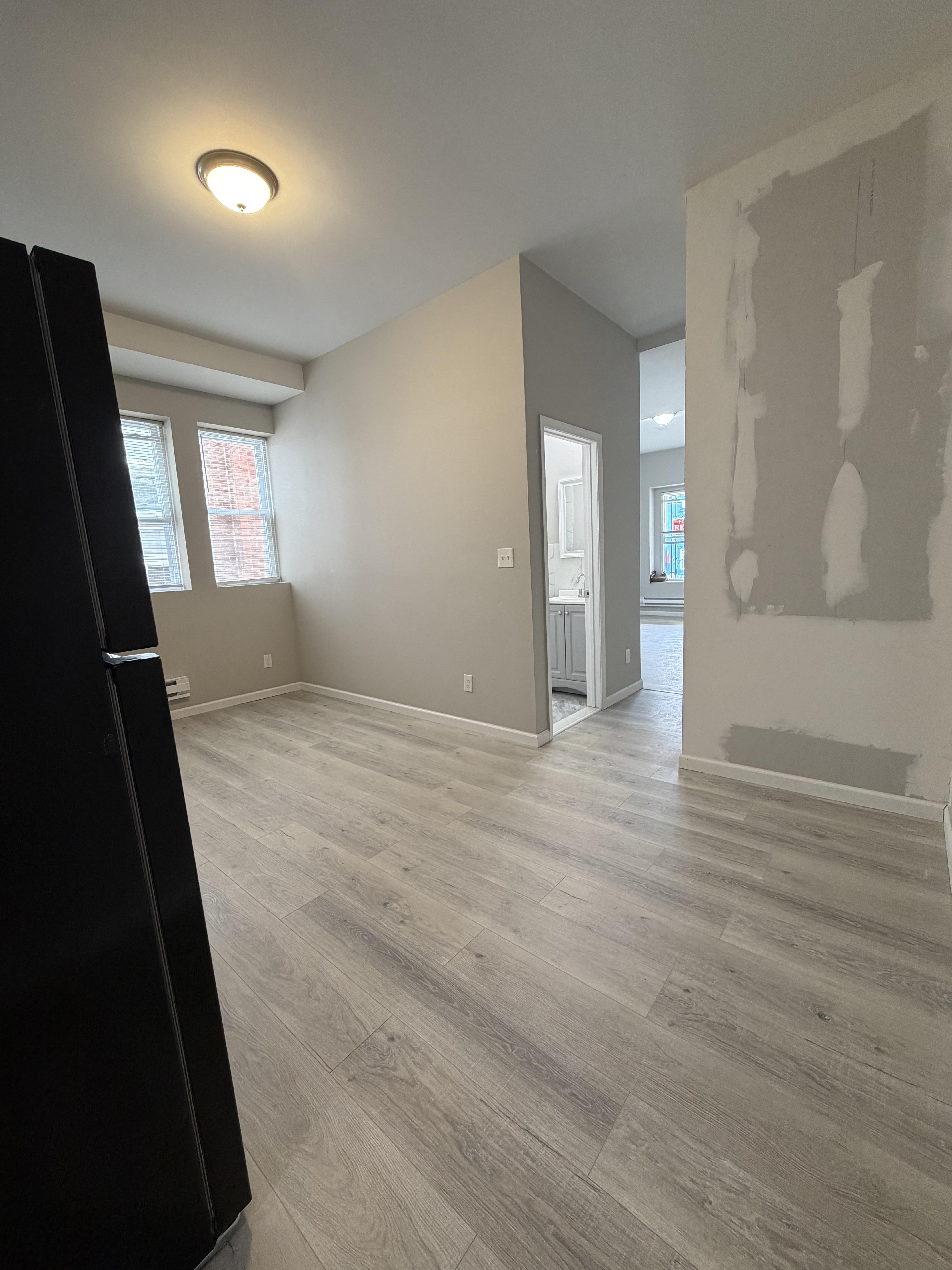 537 W Olney Ave – photo 4