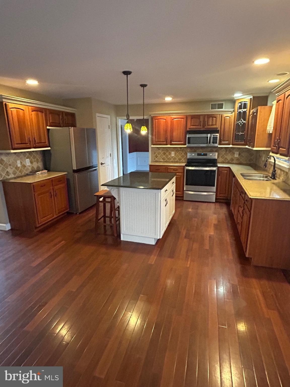 42 Kim Winona Ct – photo 2