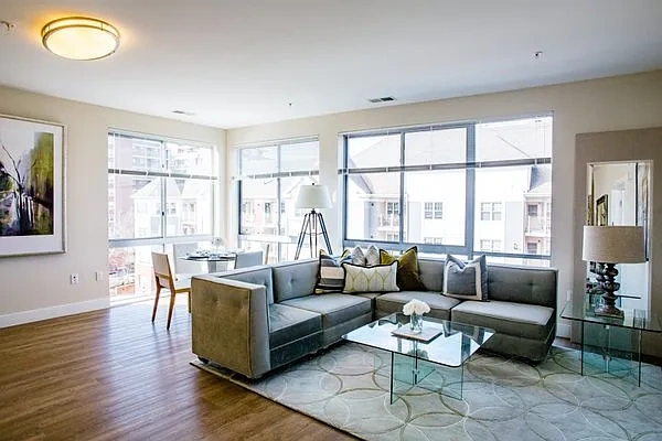Bedford Hall Apartments – photo 3
