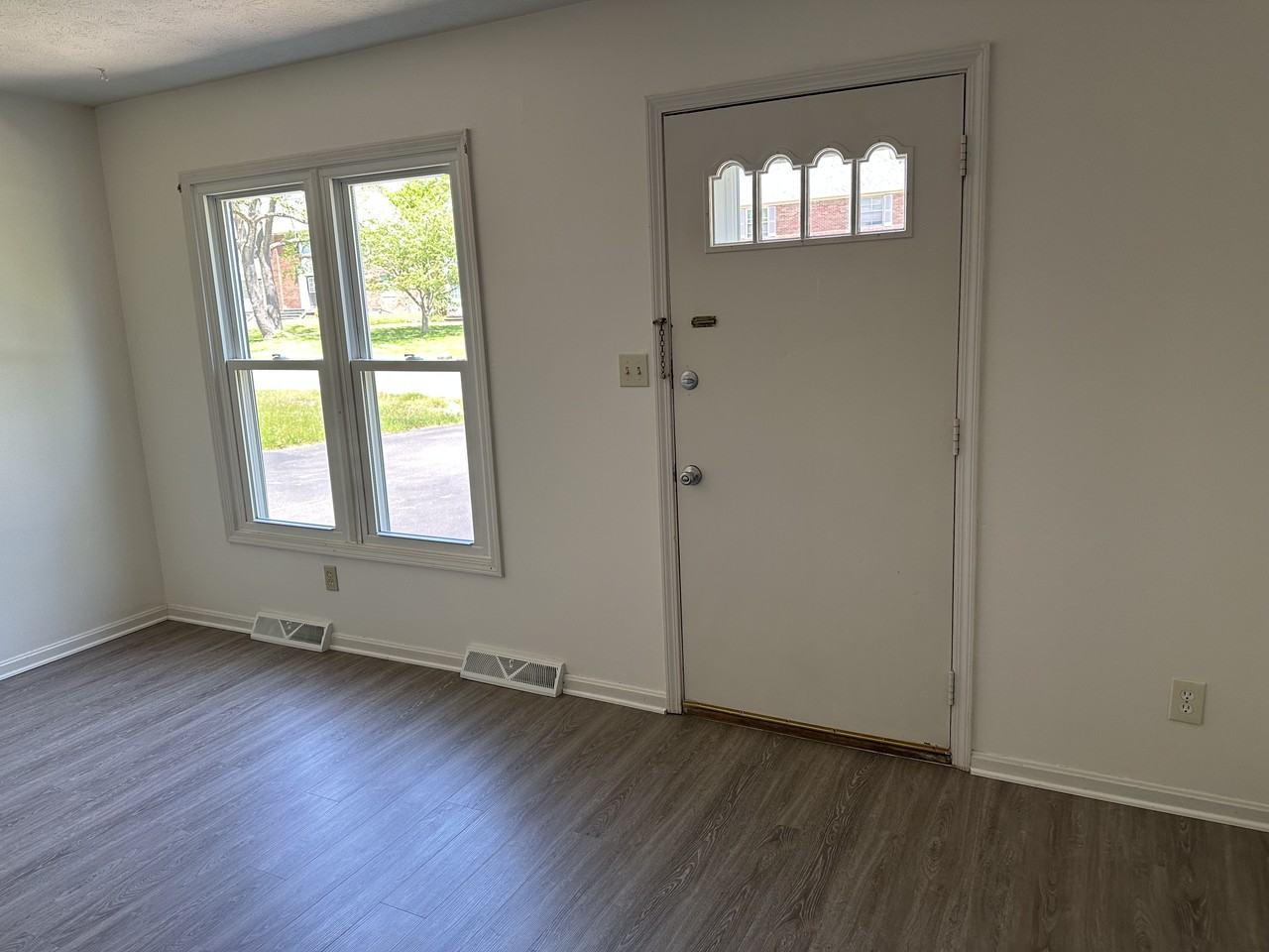 58 N Pershing Ave – photo 3