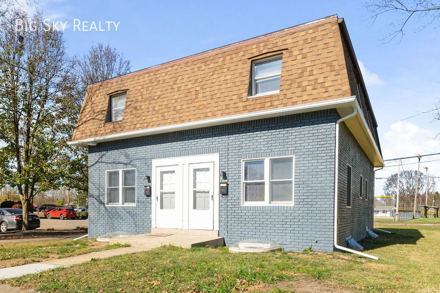 110 North St – photo 2