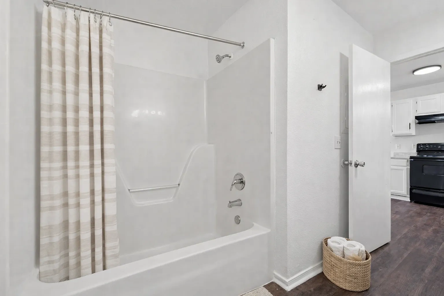 Springdale Station Apartments – photo 5