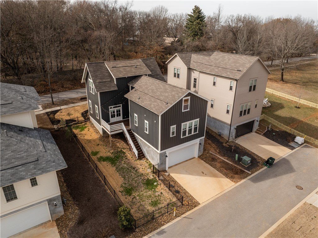 328 Cross Ave – photo 5