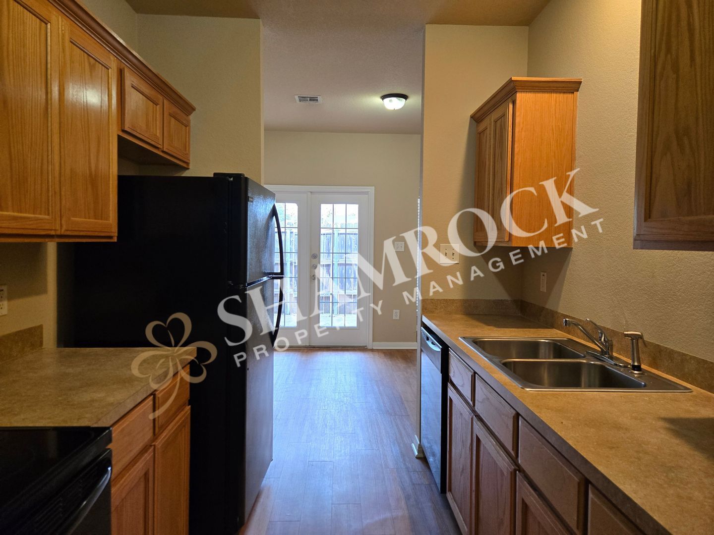 2117 Columbus Ave – photo 5