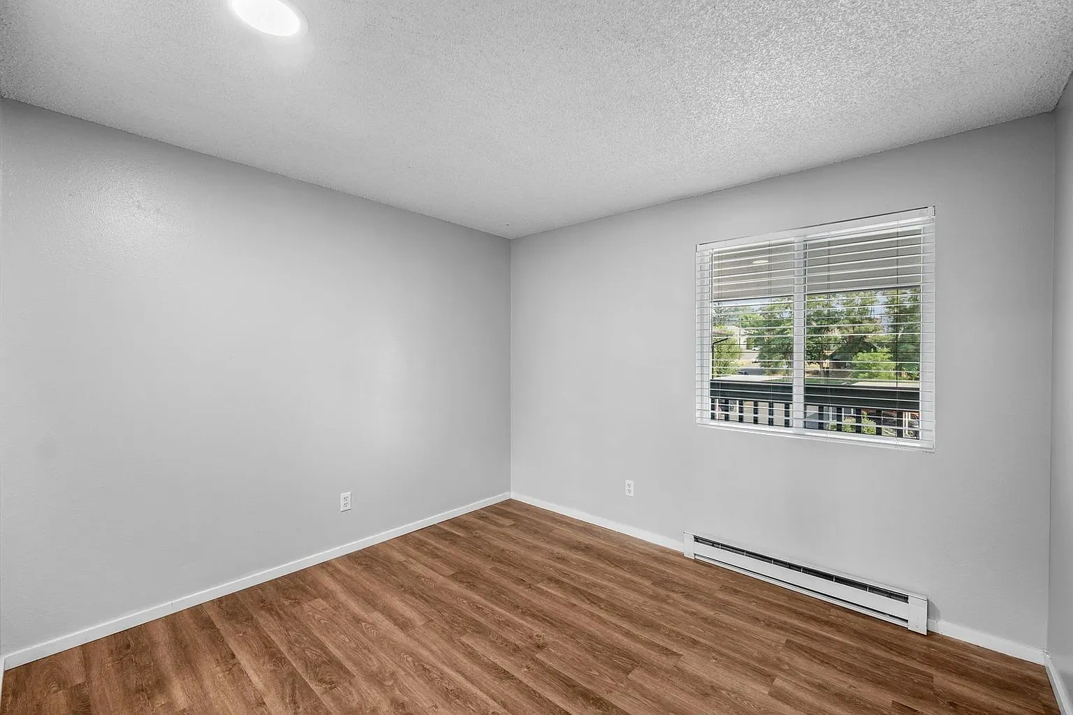 River Court Apartments – photo 1
