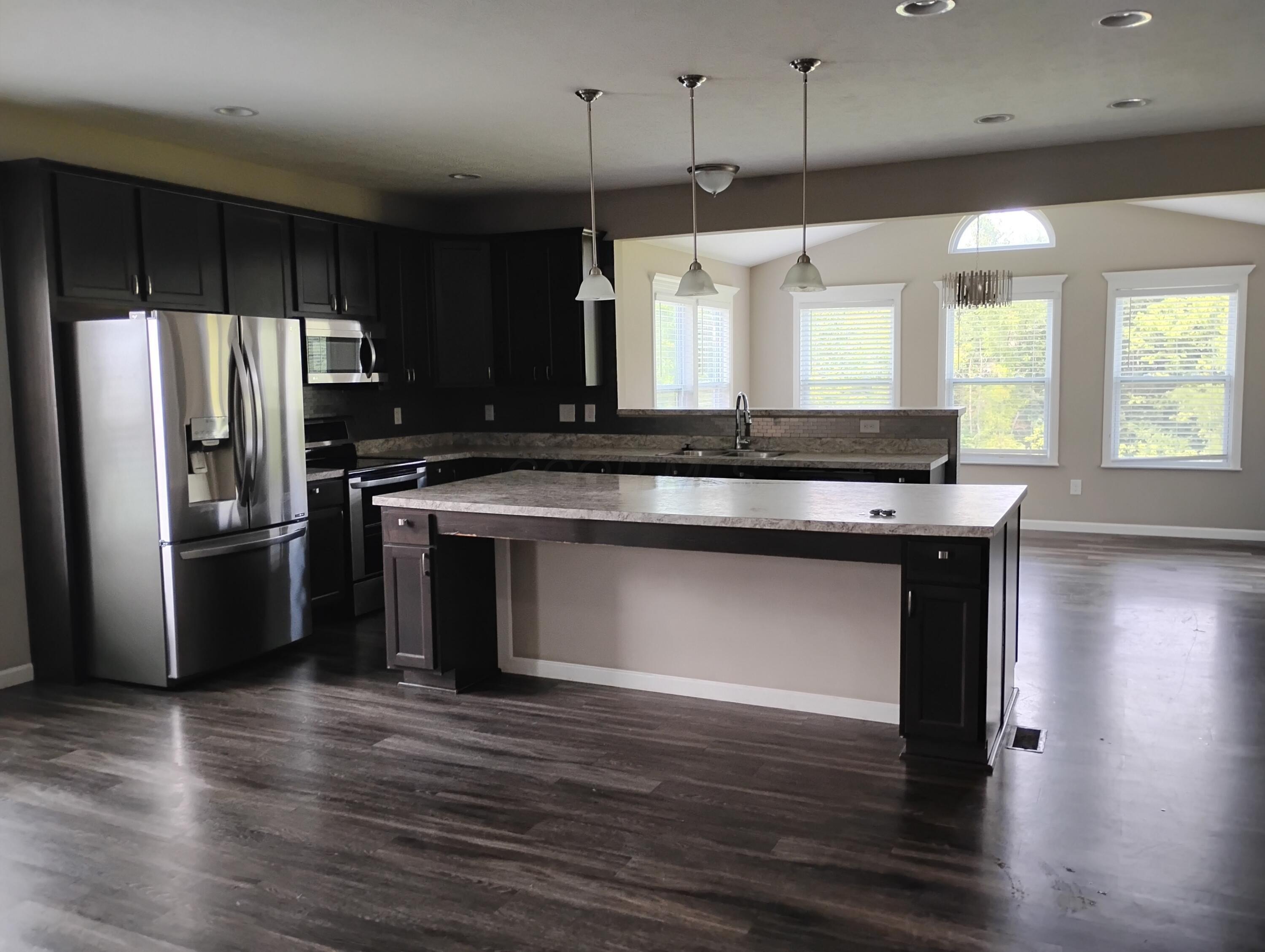 1453 Hoovler Way – photo 5