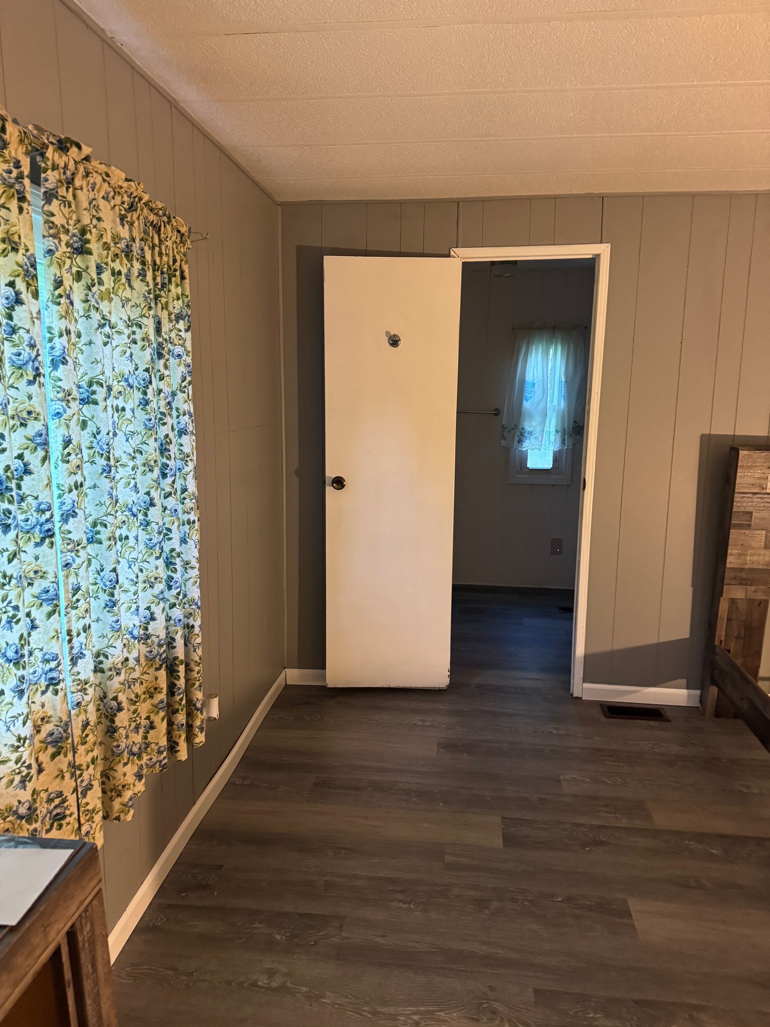 6247 Love Warner Rd – photo 4