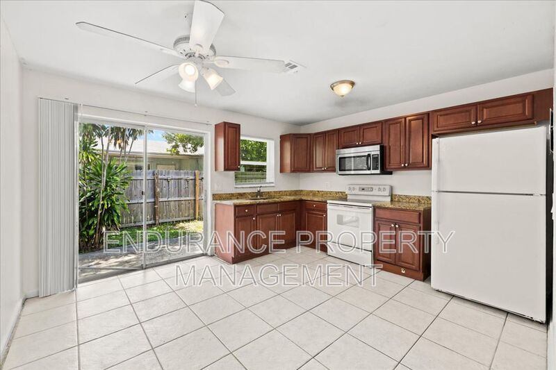 143 W 28th St – photo 5
