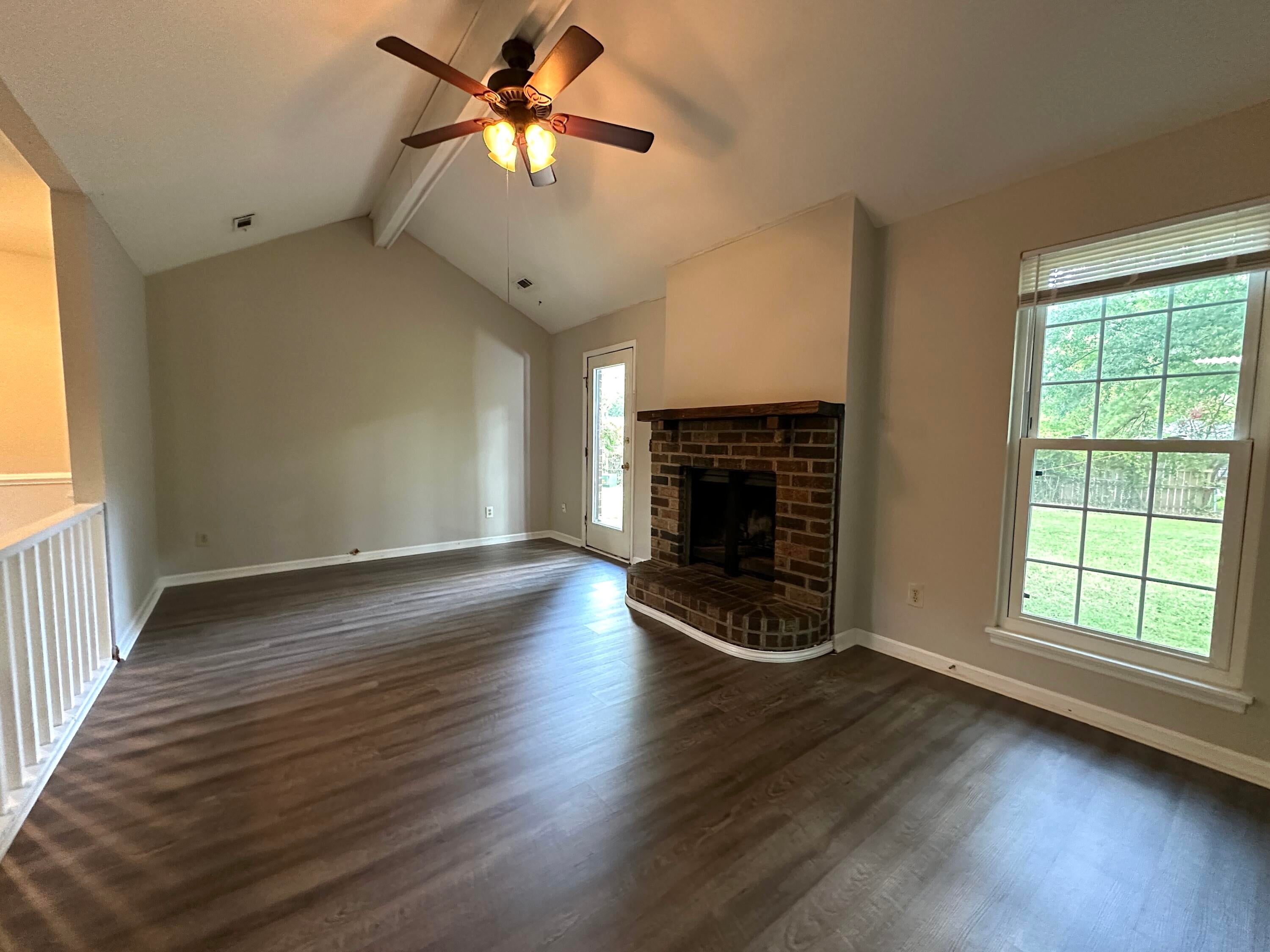 46 Oak Grove Rd – photo 3