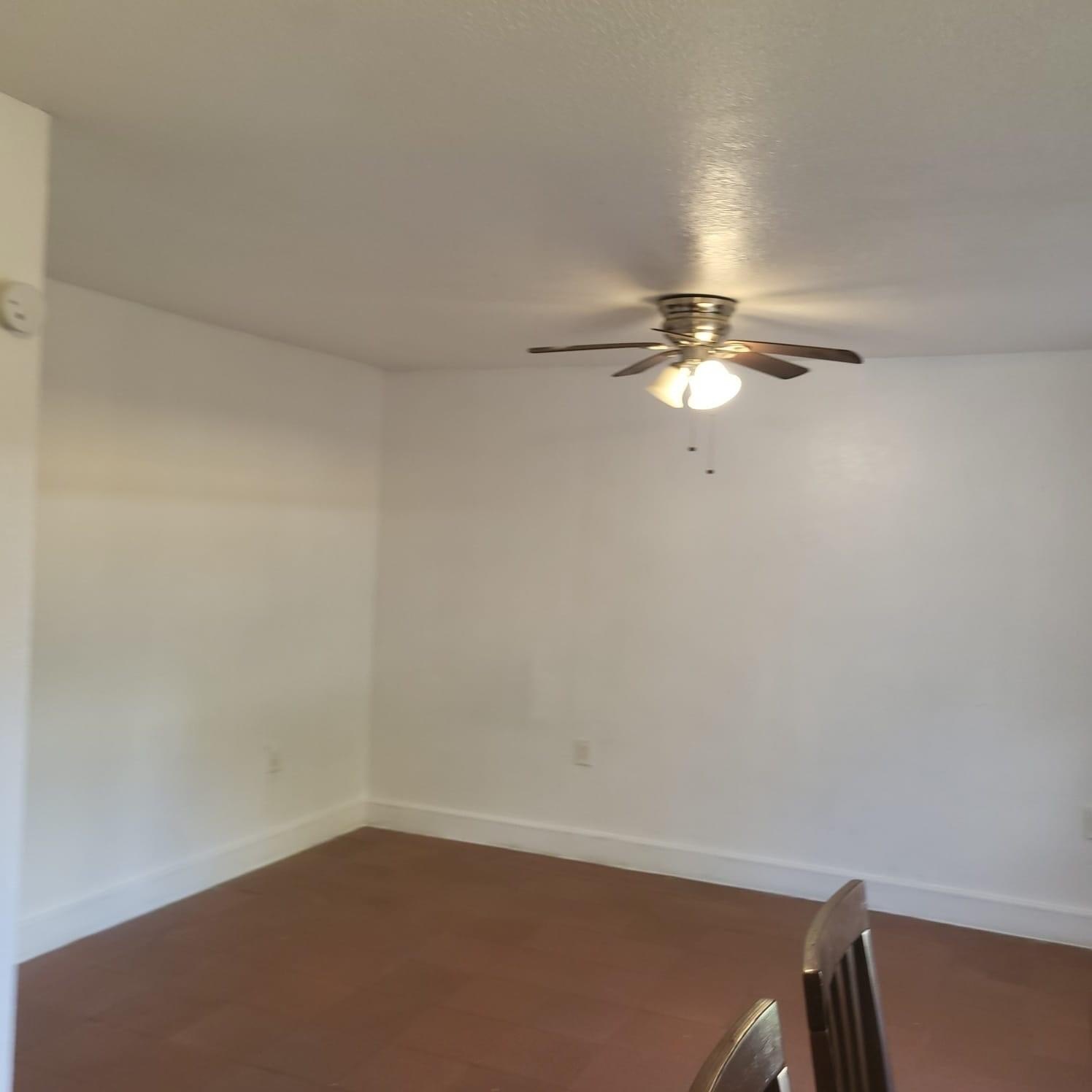112 Newton Rd #BACK – photo 4