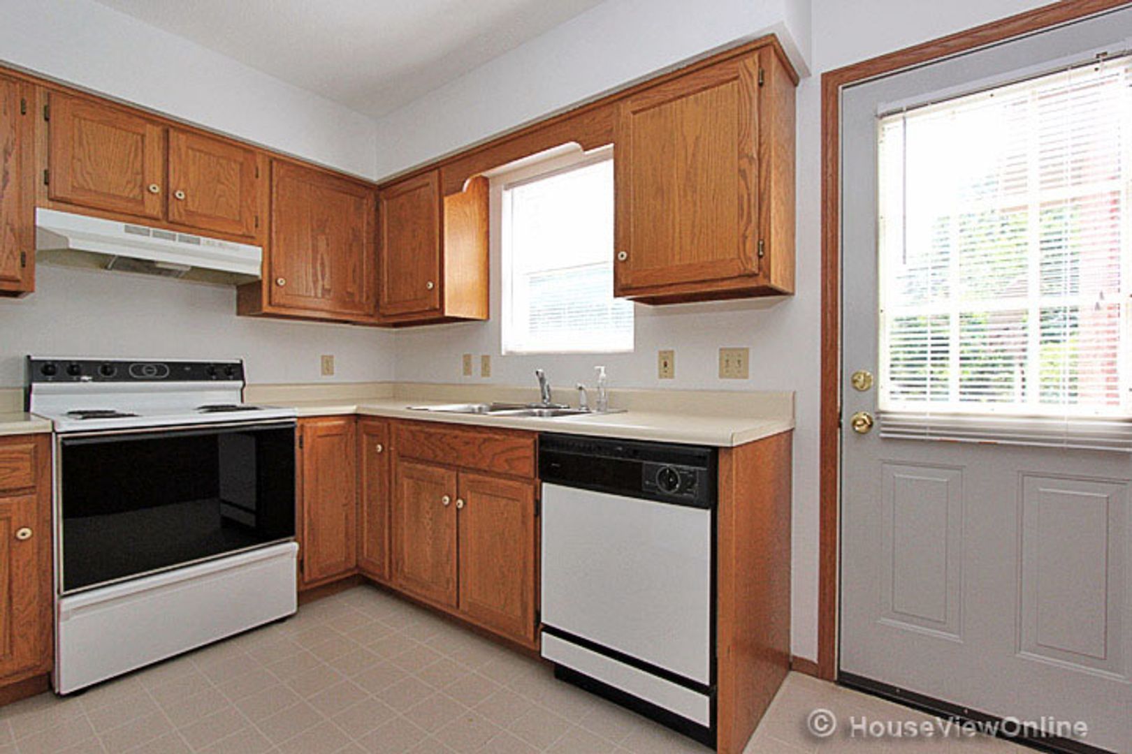 1413 Brookshire Rd unit 7 – photo 5