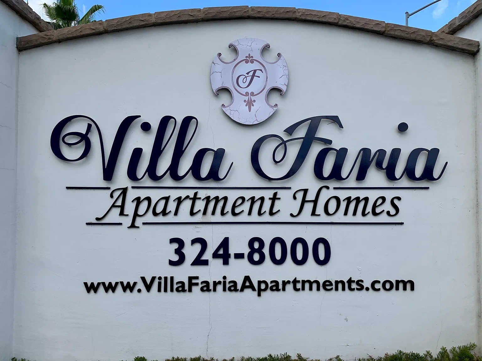 7525 N Willow Ave – photo 2